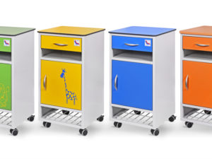 Szpitalne szafki przyłóżkowe metalowe SM-01