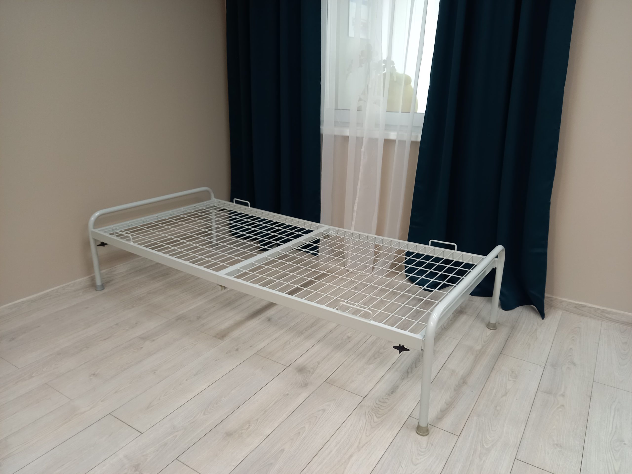 ŁÓŻKO SKŁADANE – Metalowiec Sp. z o. o.